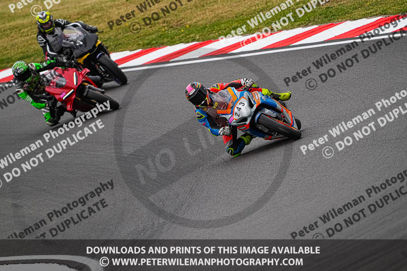 donington no limits trackday;donington park photographs;donington trackday photographs;no limits trackdays;peter wileman photography;trackday digital images;trackday photos